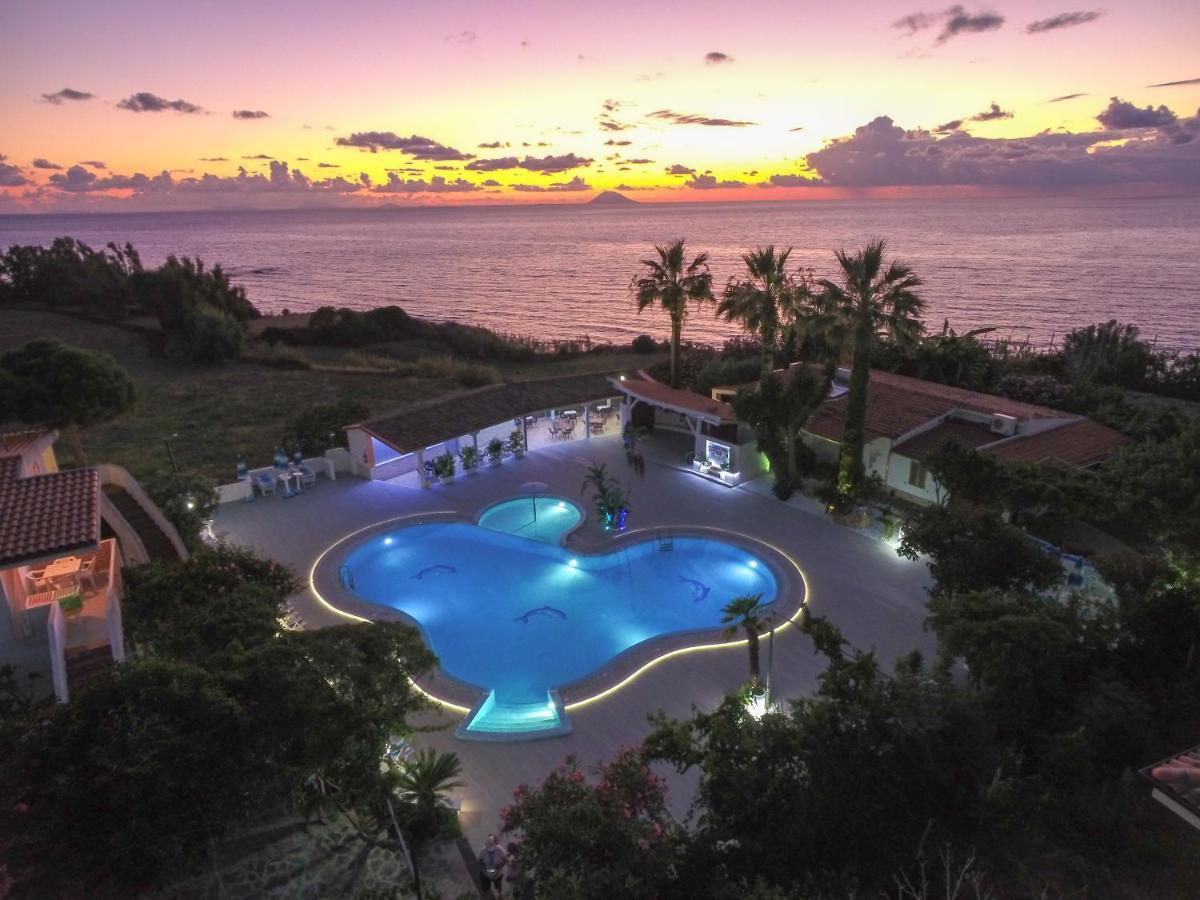 Hotel Residence Le Playe Santa Domenica  Exterior photo