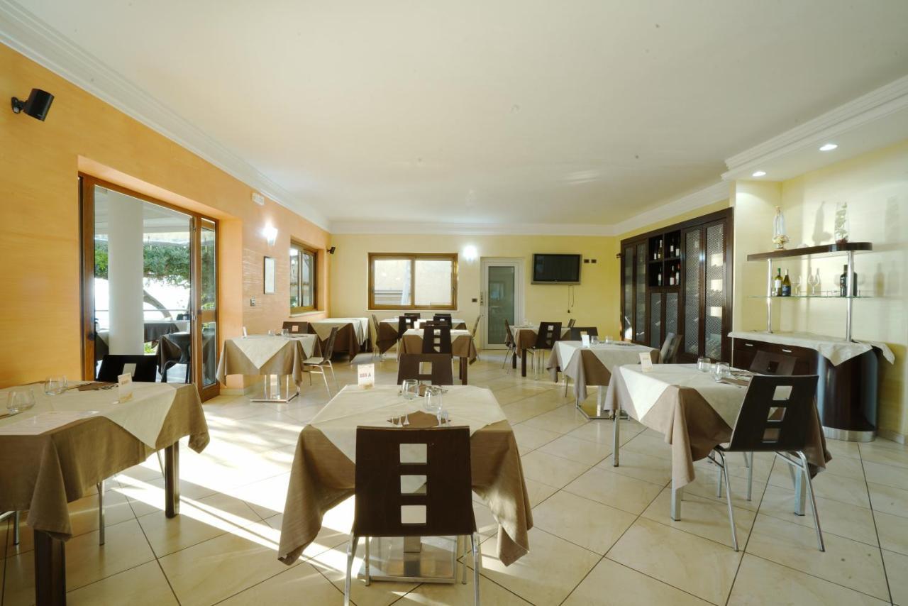 Hotel Residence Le Playe Santa Domenica  Exterior photo